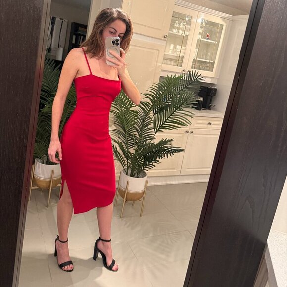 Show Stopper Red  Holiday Dress, Lulus, US S - Picture 2 of 5